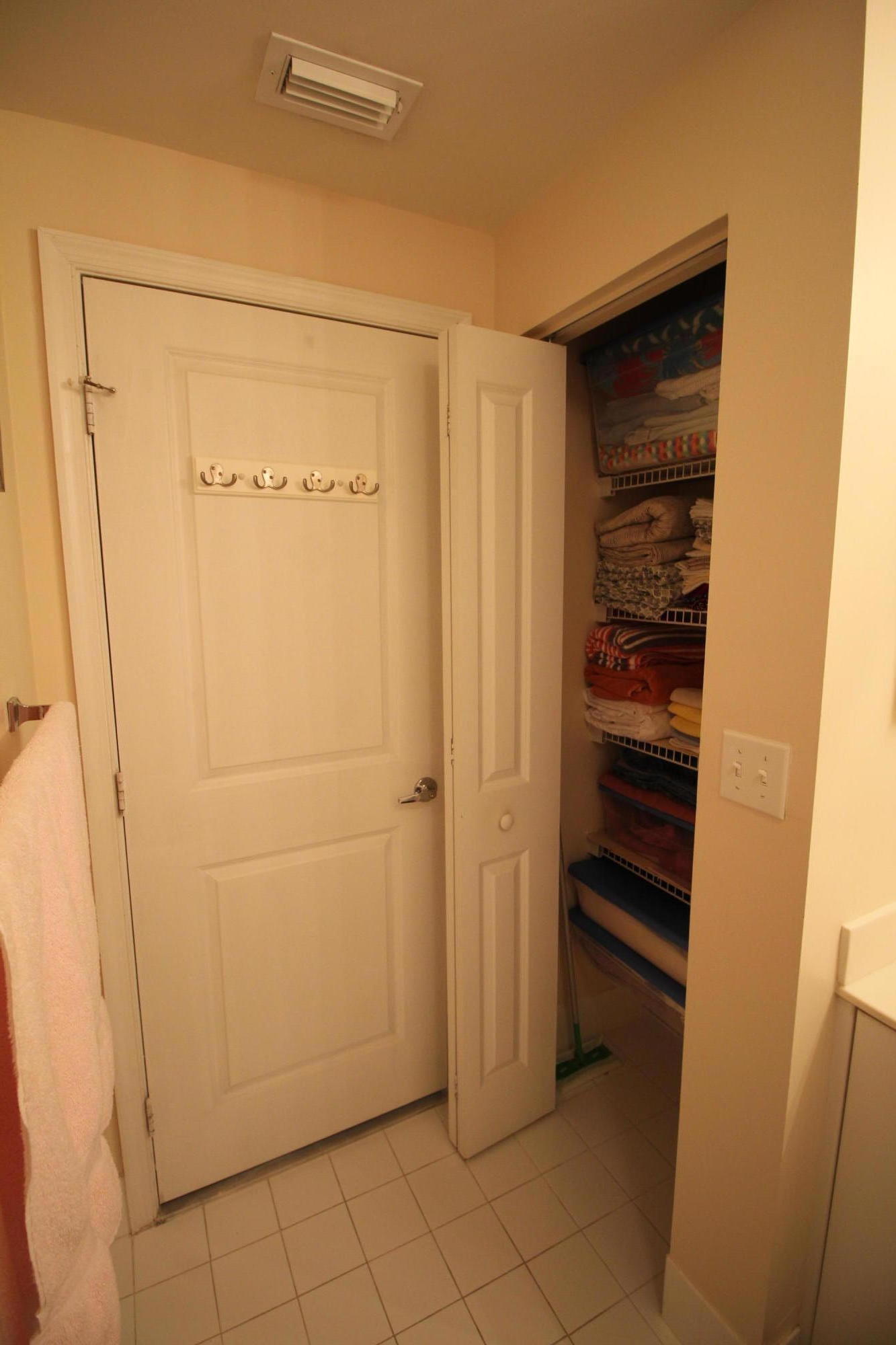 POINCIANA CONDO - Residential