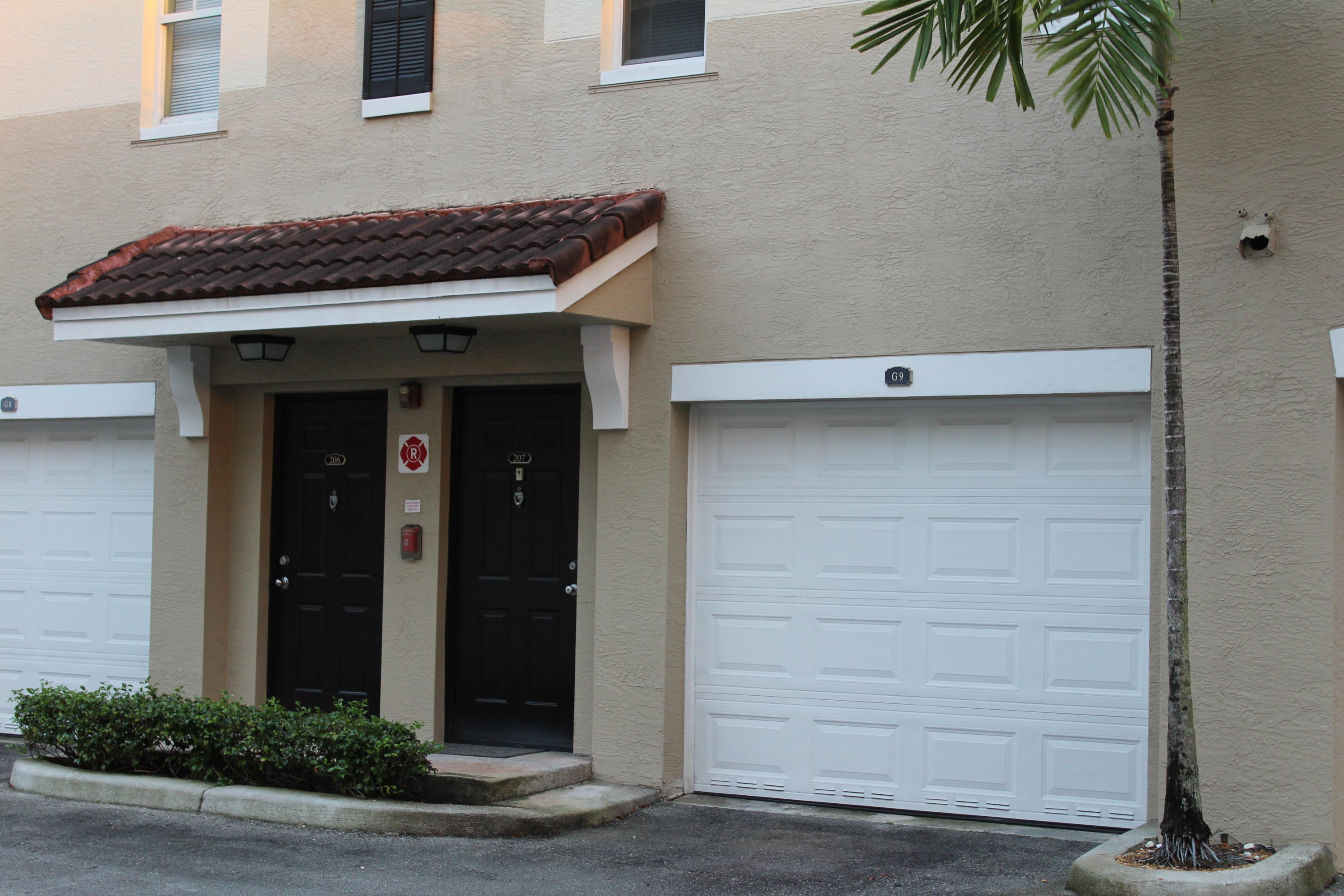 POINCIANA CONDO - Residential