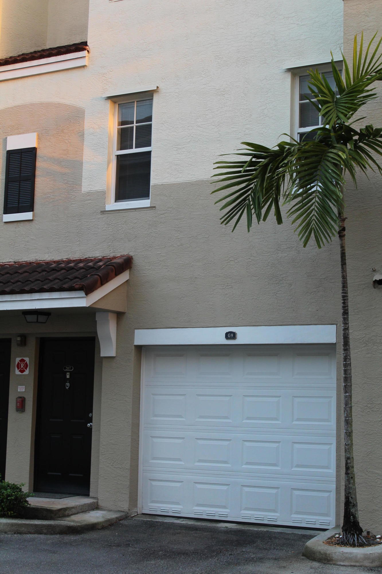 POINCIANA CONDO - Residential