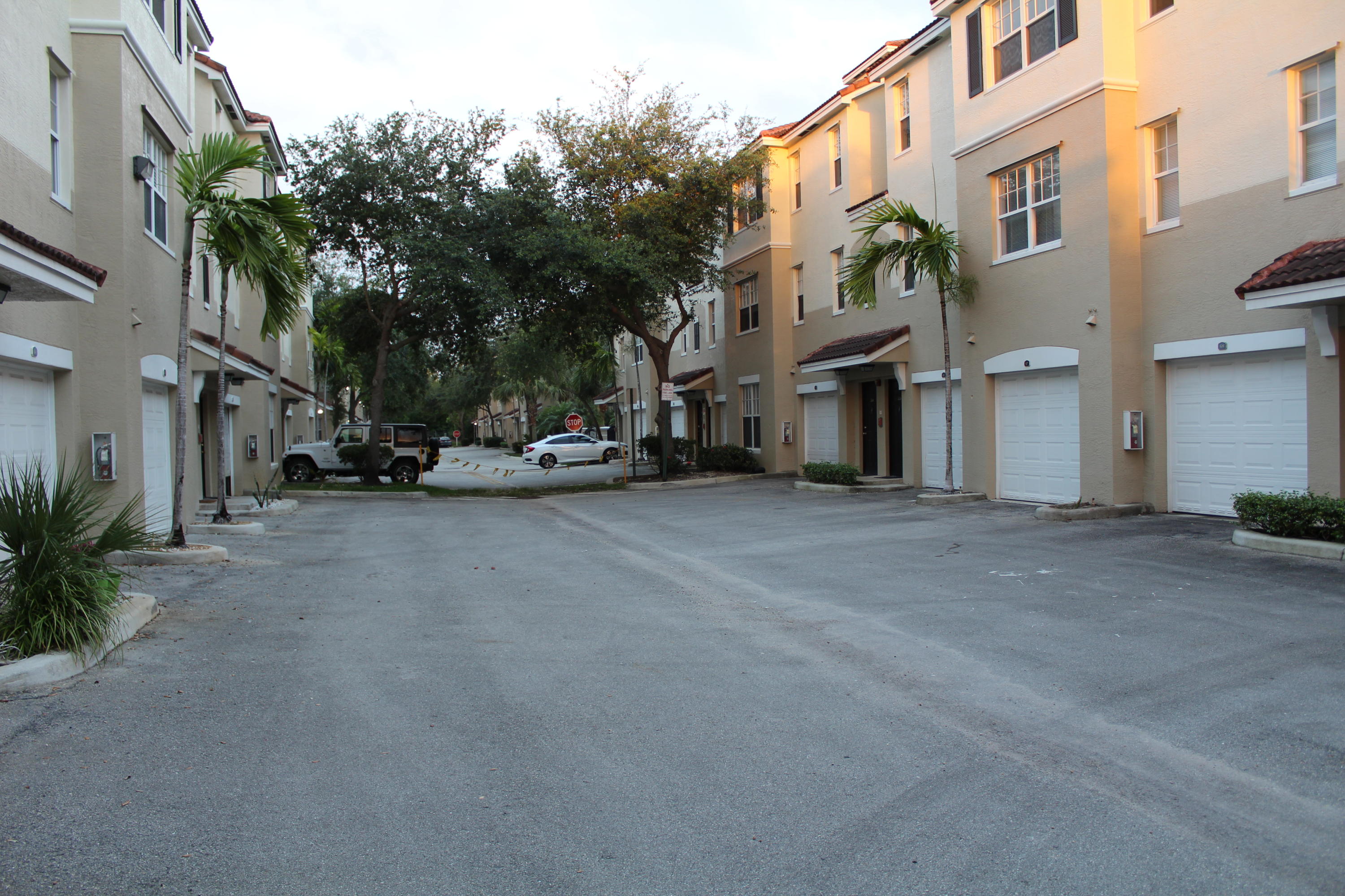 POINCIANA CONDO - Residential