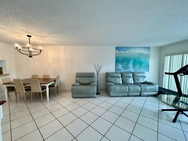 LAS VISTAS A IN INVERRARY CONDO - Residential