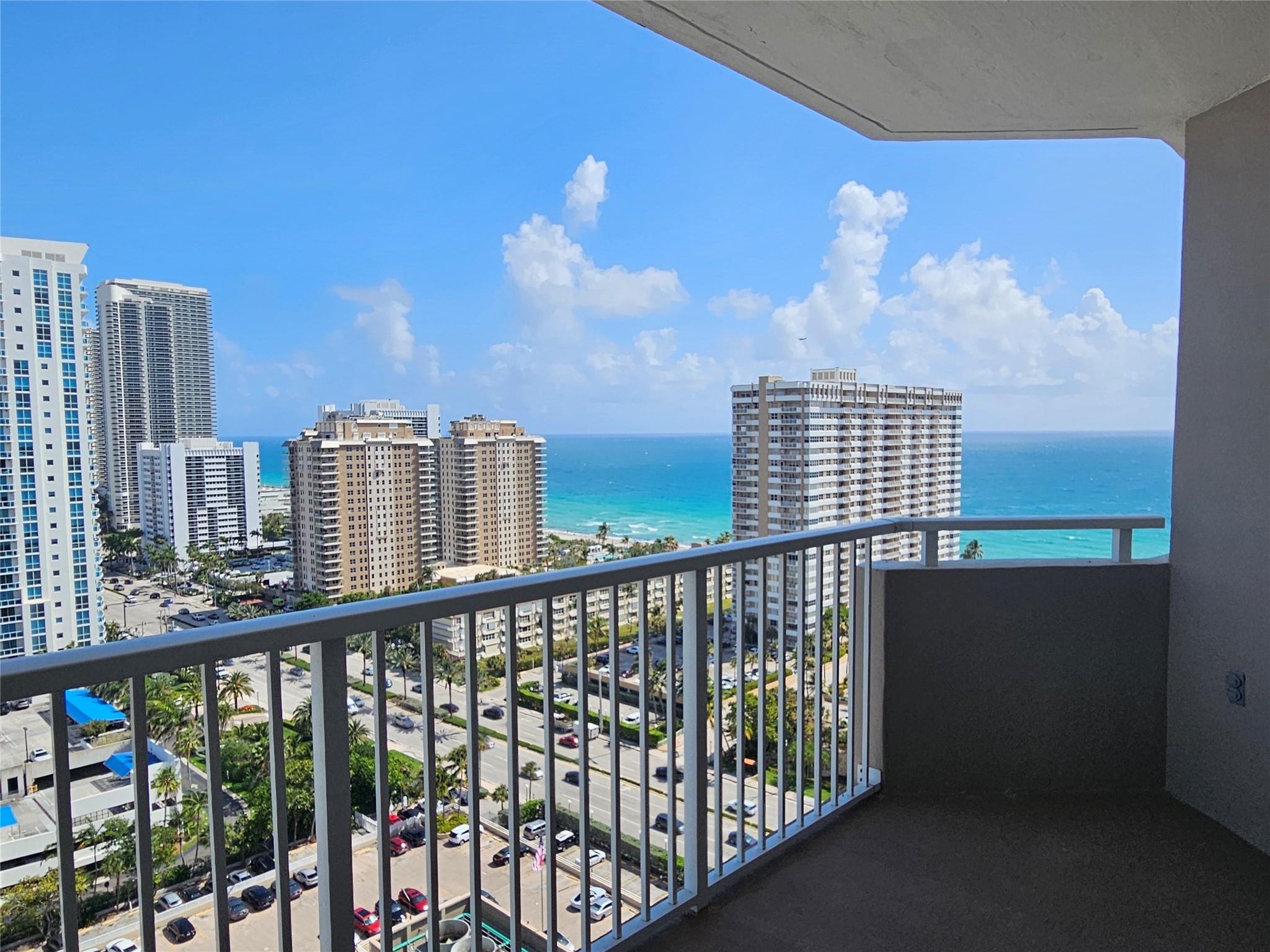 hemispheres condo - Residential