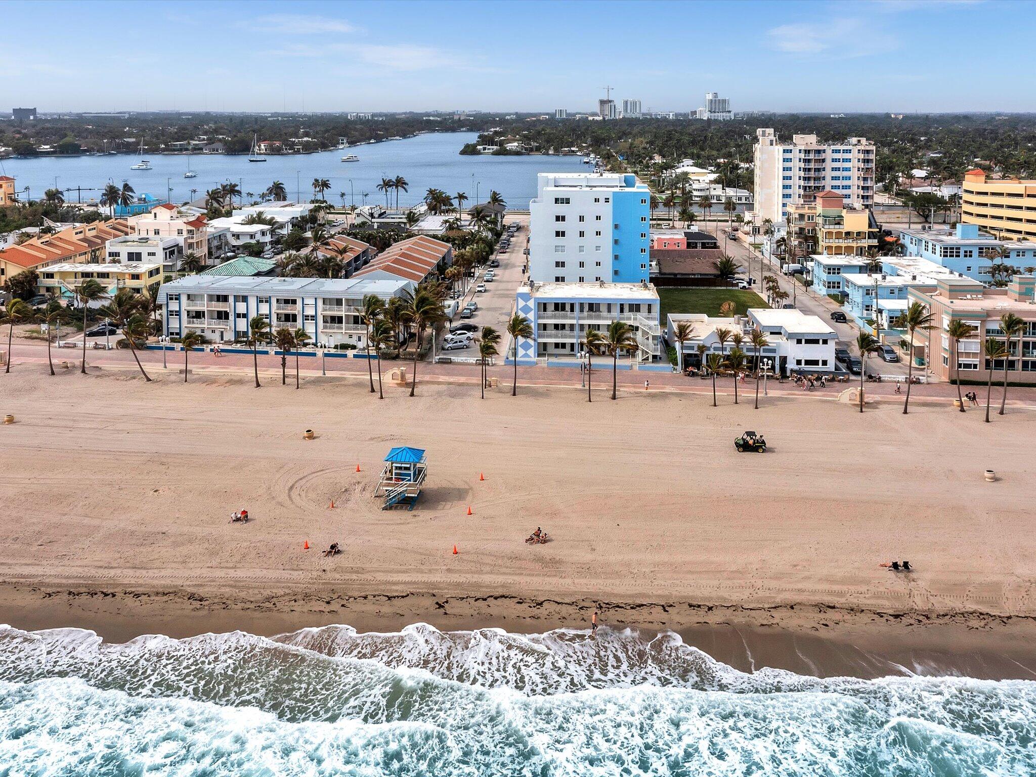 320 S Surf Road 402
