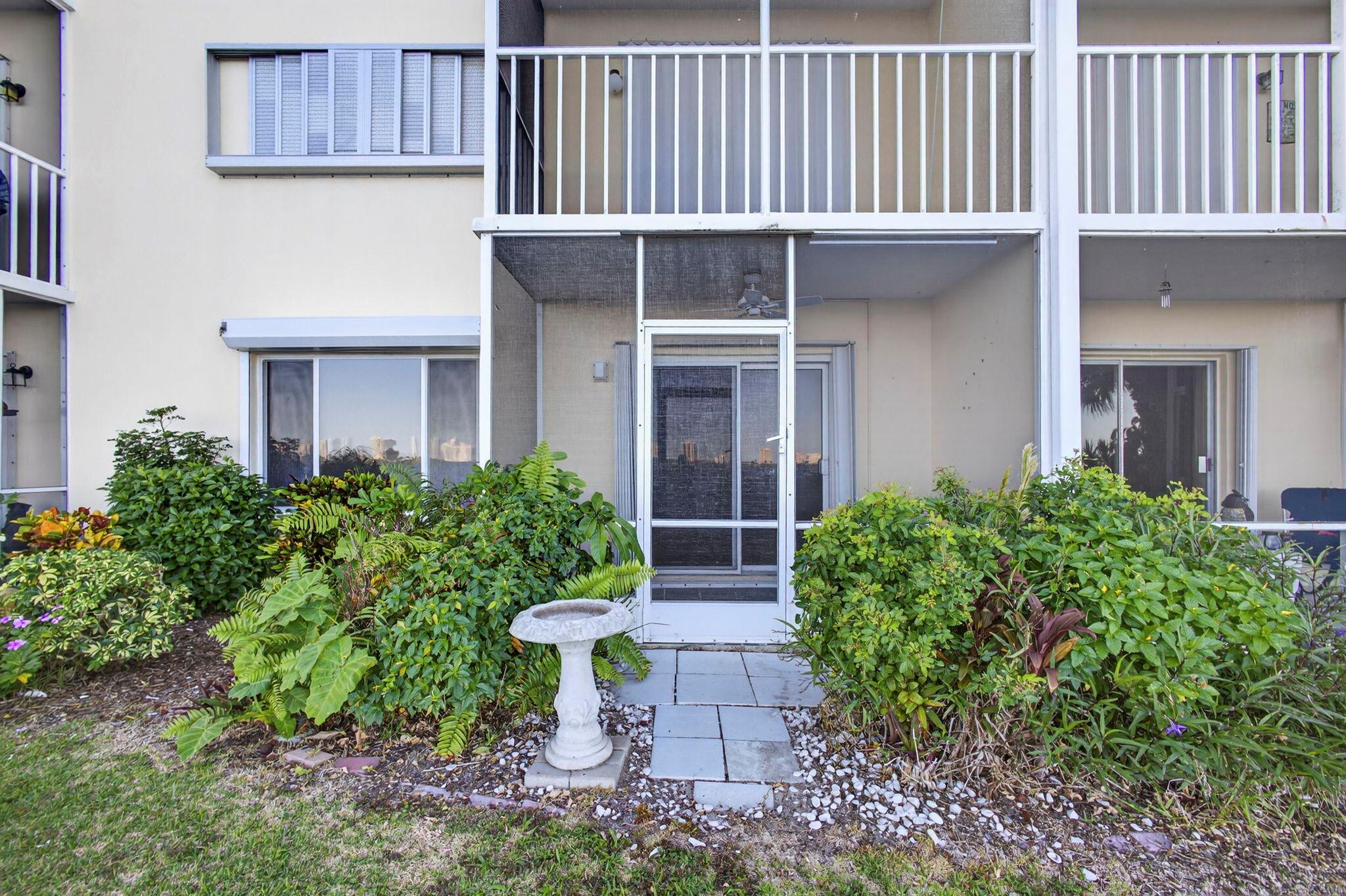 LAKE COLONY APTS ONE INC - Residential