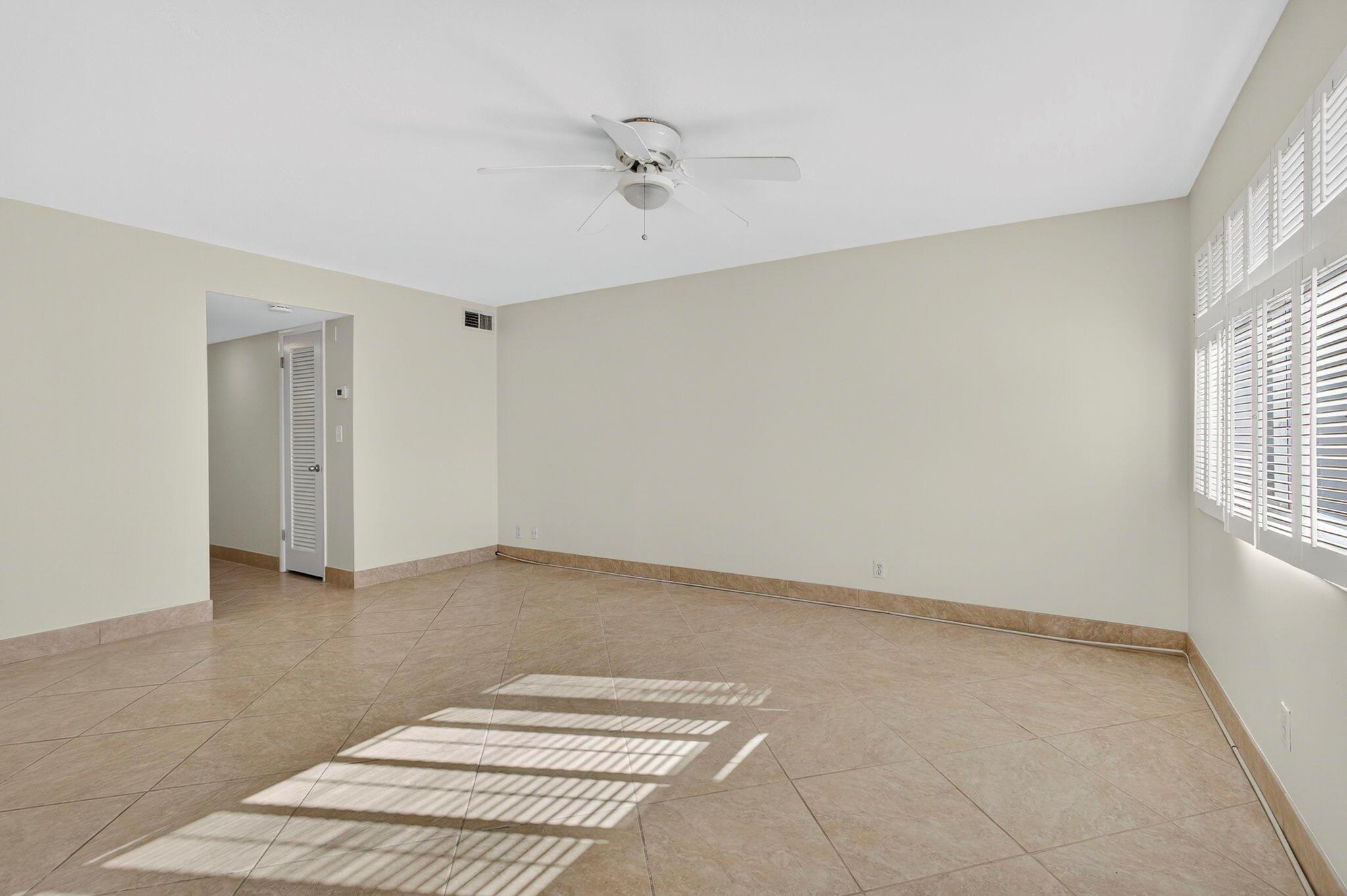 LAKE COLONY APTS ONE INC - Residential