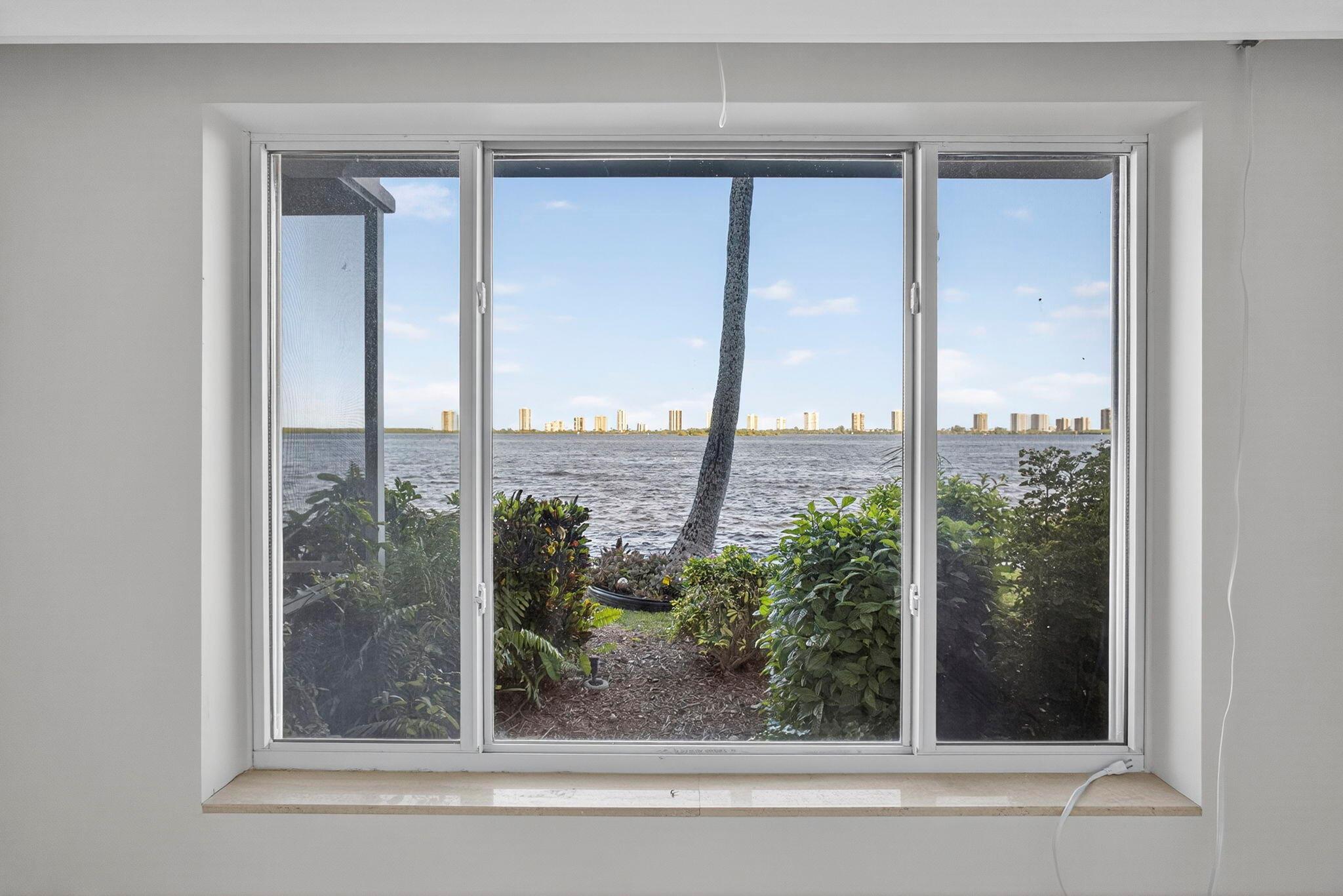 LAKE COLONY APTS ONE INC - Residential