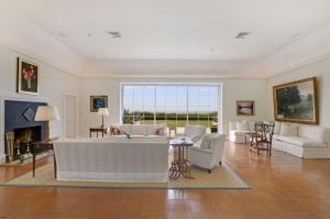 Jupiter Island - Residential