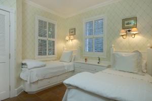 Jupiter Island - Residential