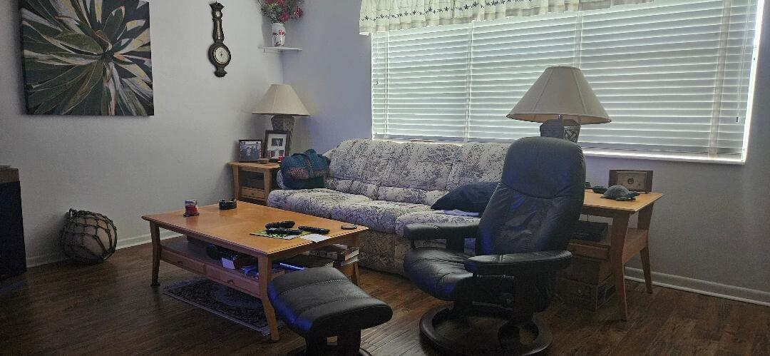 880 W Horizons 209, Boynton Beach, FL, 33435/$119,900 3 880 W Horizons 209