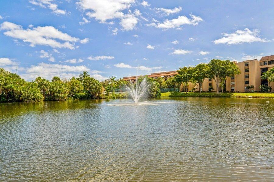 Photo of 2455 Lindell Boulevard #3103, Delray Beach, FL 33444 (MLS # R11106094)