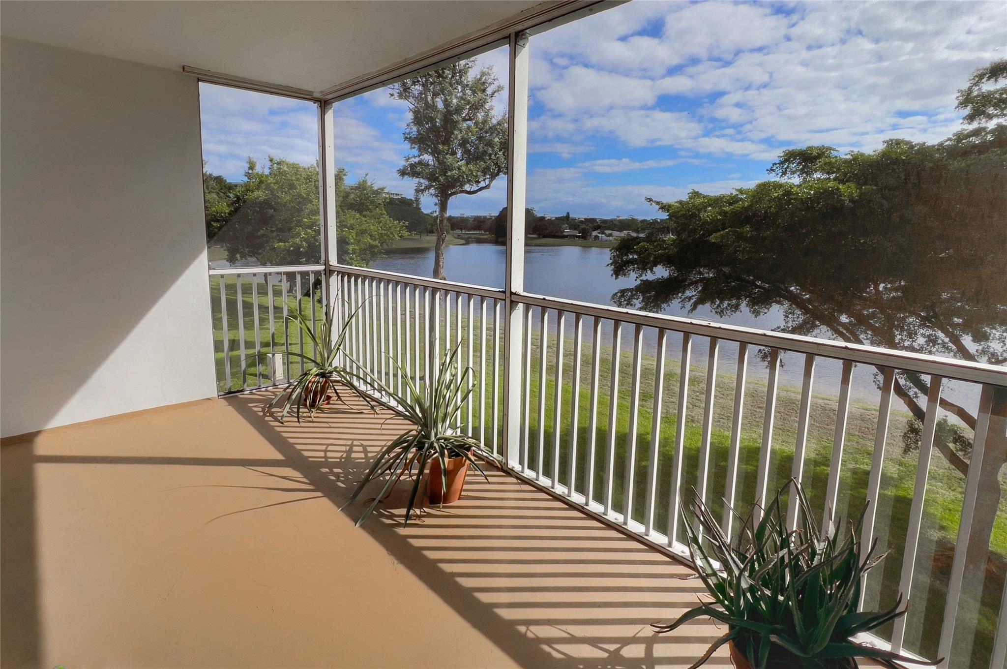 Palm-Aire Country Club - Residential Lease