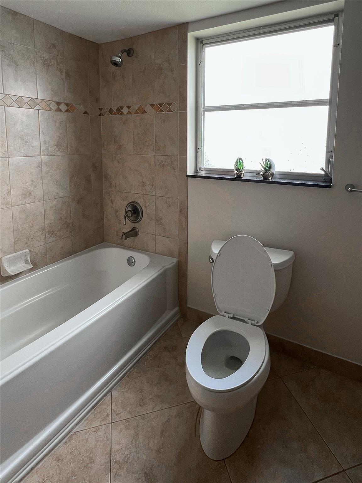 Palm-Aire Country Club - Residential Lease