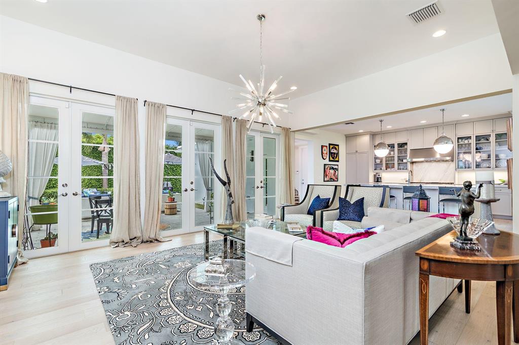 LEWIS SHORE ESTS 3 IN - Residential