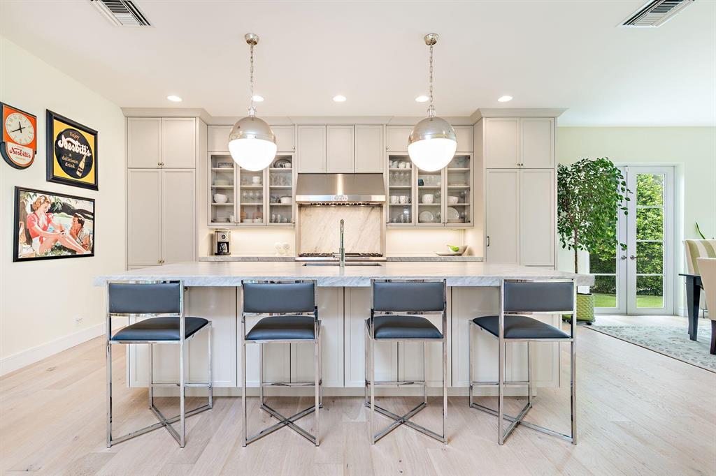 LEWIS SHORE ESTS 3 IN - Residential