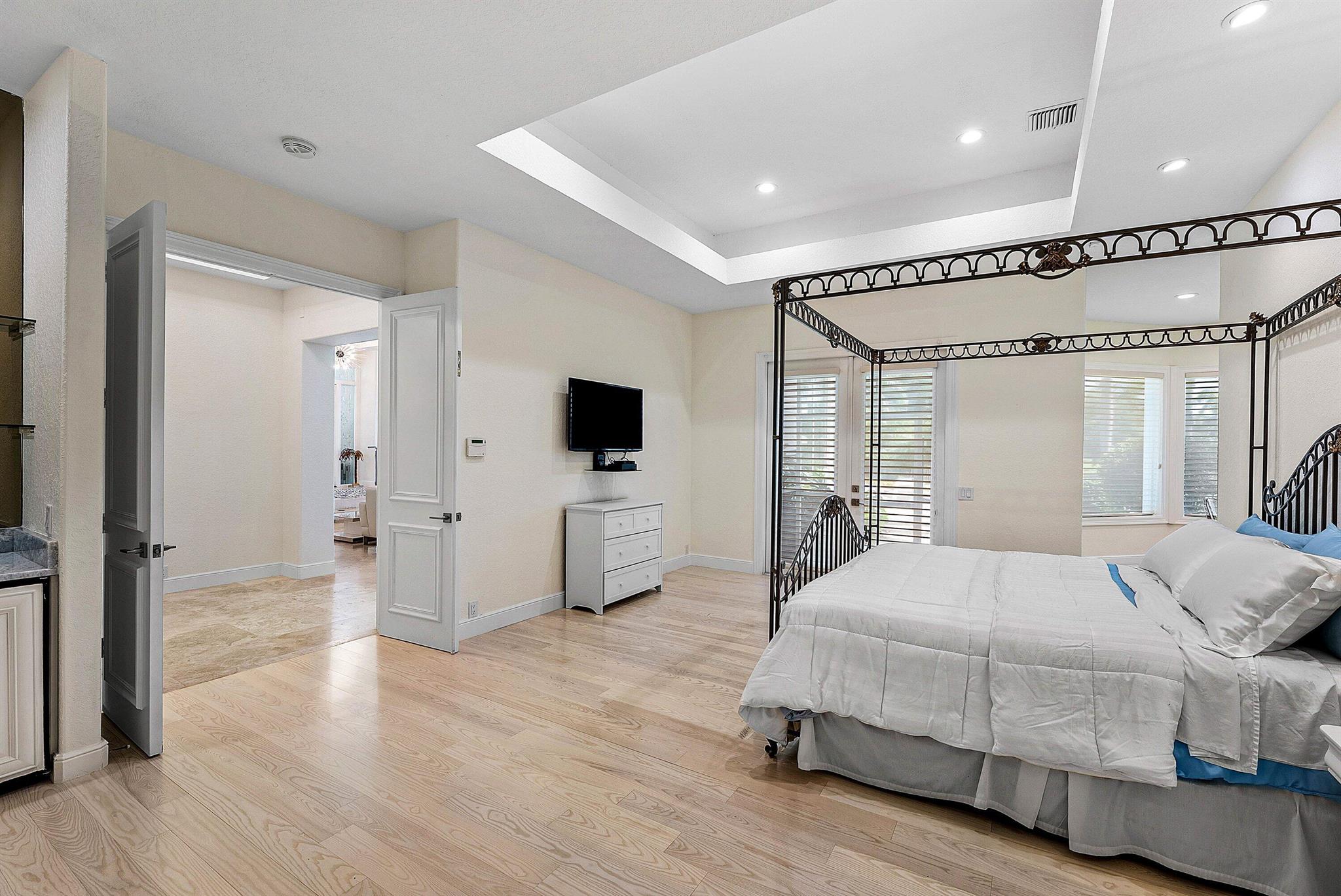 Seagate Country Club - Residential