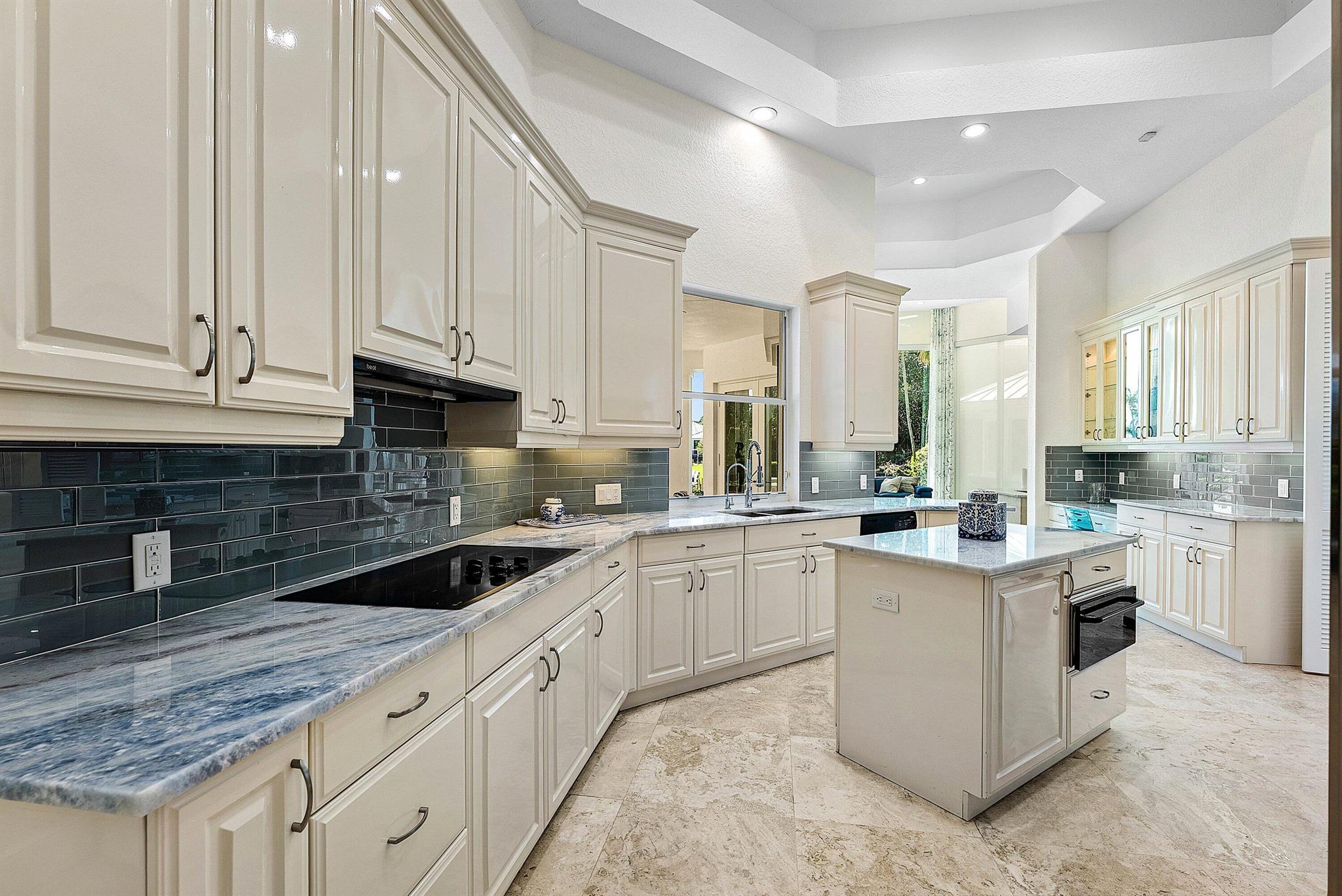 Seagate Country Club - Residential