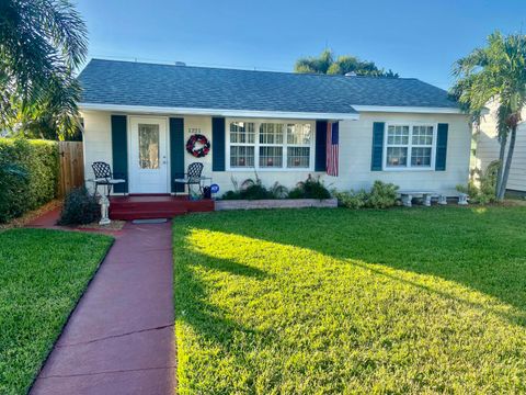 A home in Lake Worth Beach