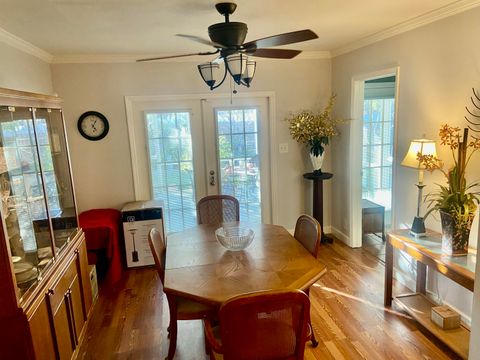 A home in Lake Worth Beach