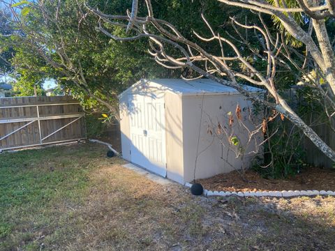 A home in Lake Worth Beach