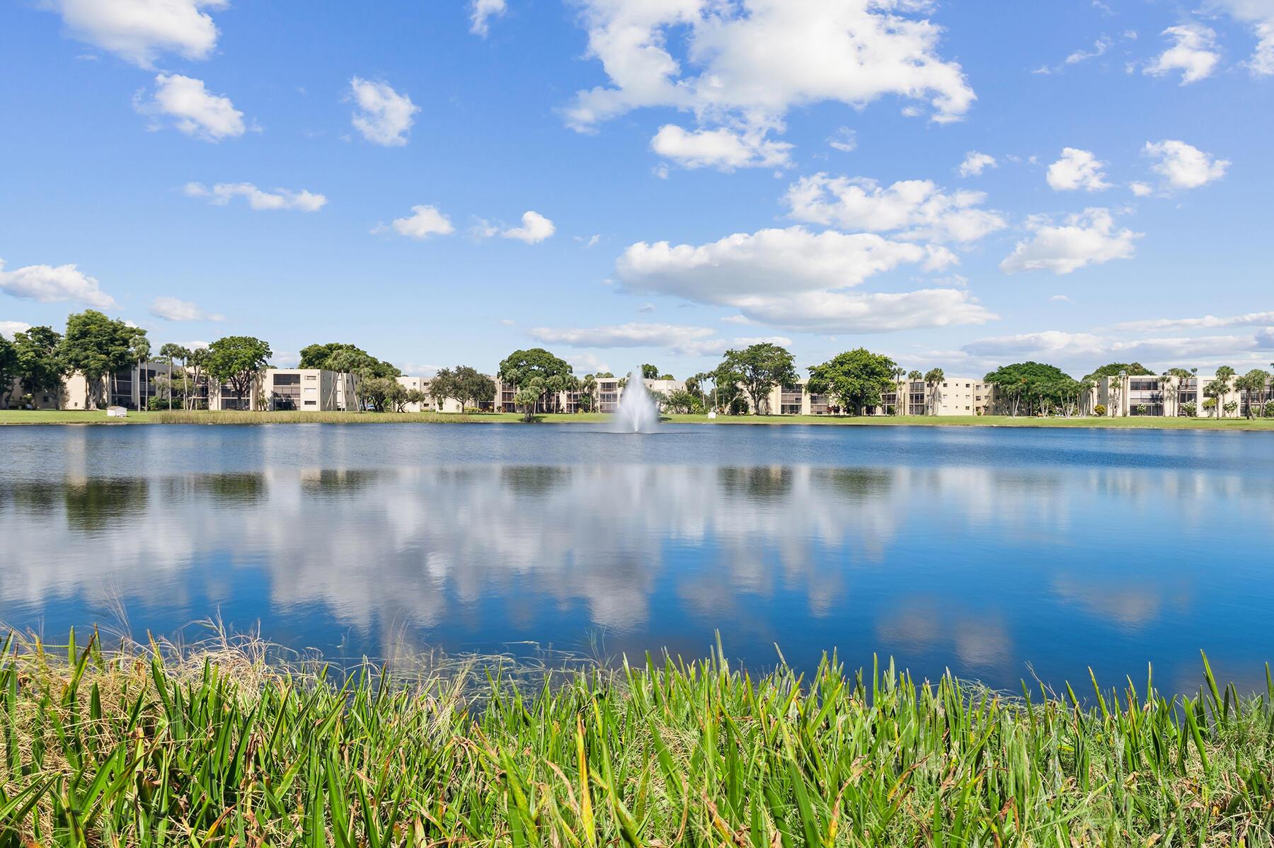 Las Verdes - Residential