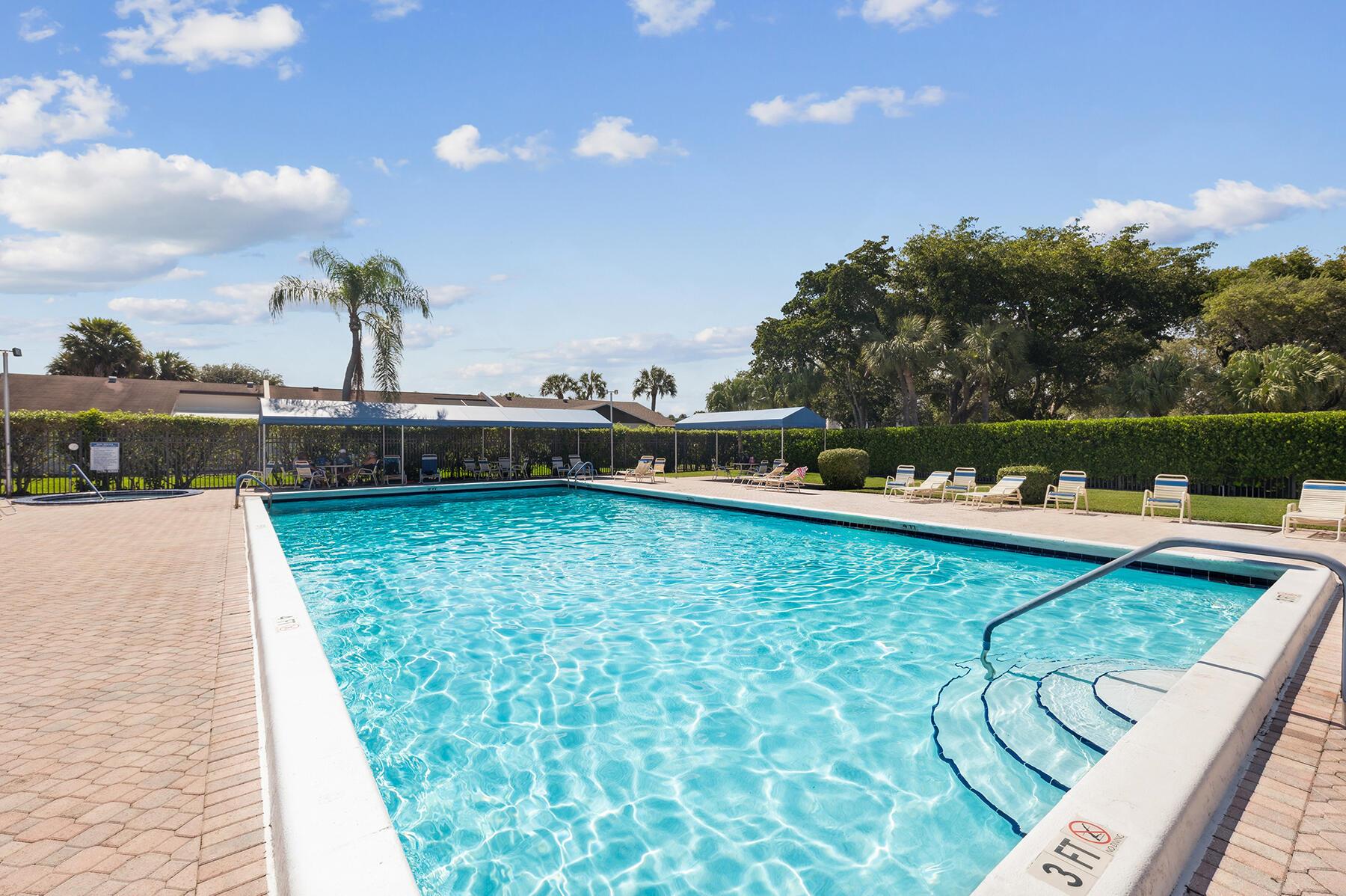Las Verdes - Residential