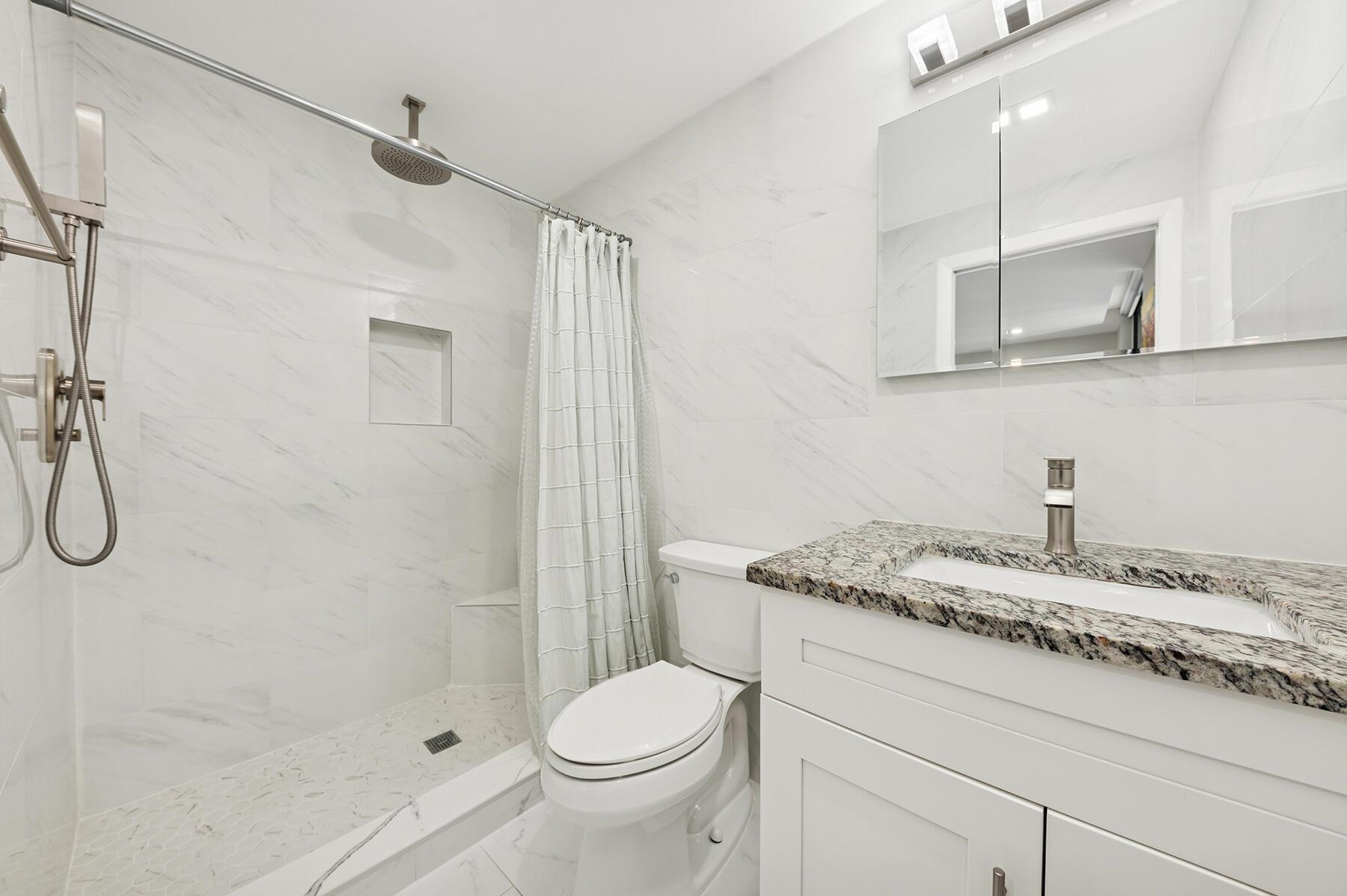 Las Verdes - Residential