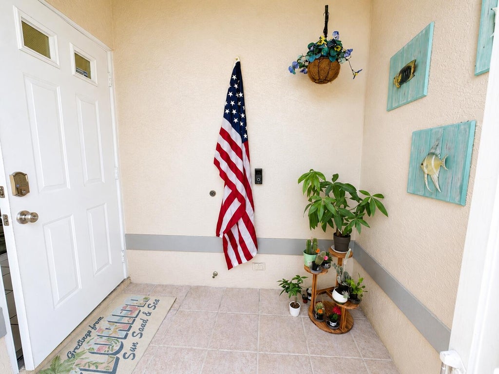 Photo of 4214 SE HOME Way, Port Saint Lucie, FL 34952 (MLS # B26069304)