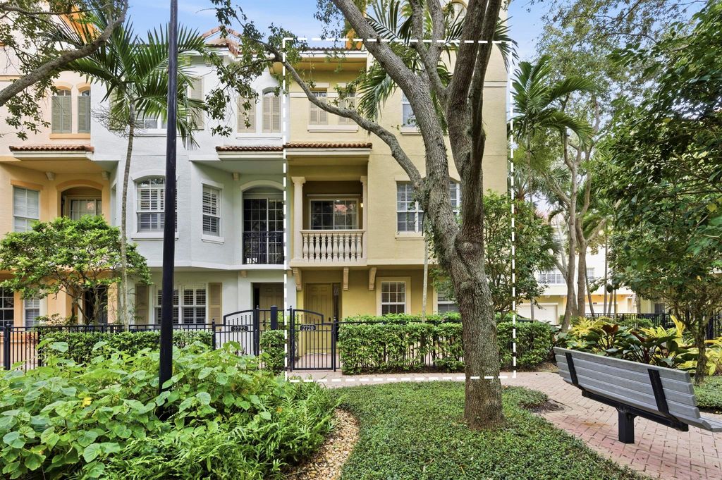 Photo of 2720 Ravella Way, Palm Beach Gardens, FL 33410 (MLS # R11139514)