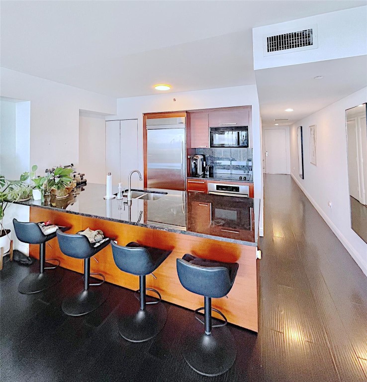 Beach Club Two Condo - Residential Lease