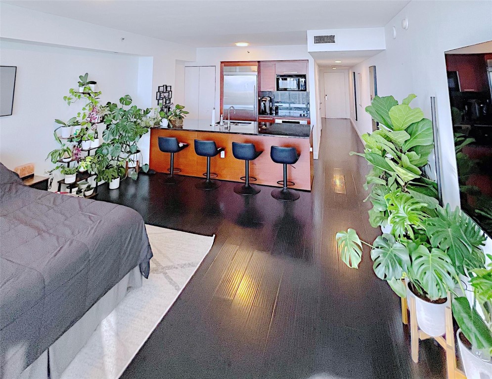 Beach Club Two Condo - Residential Lease