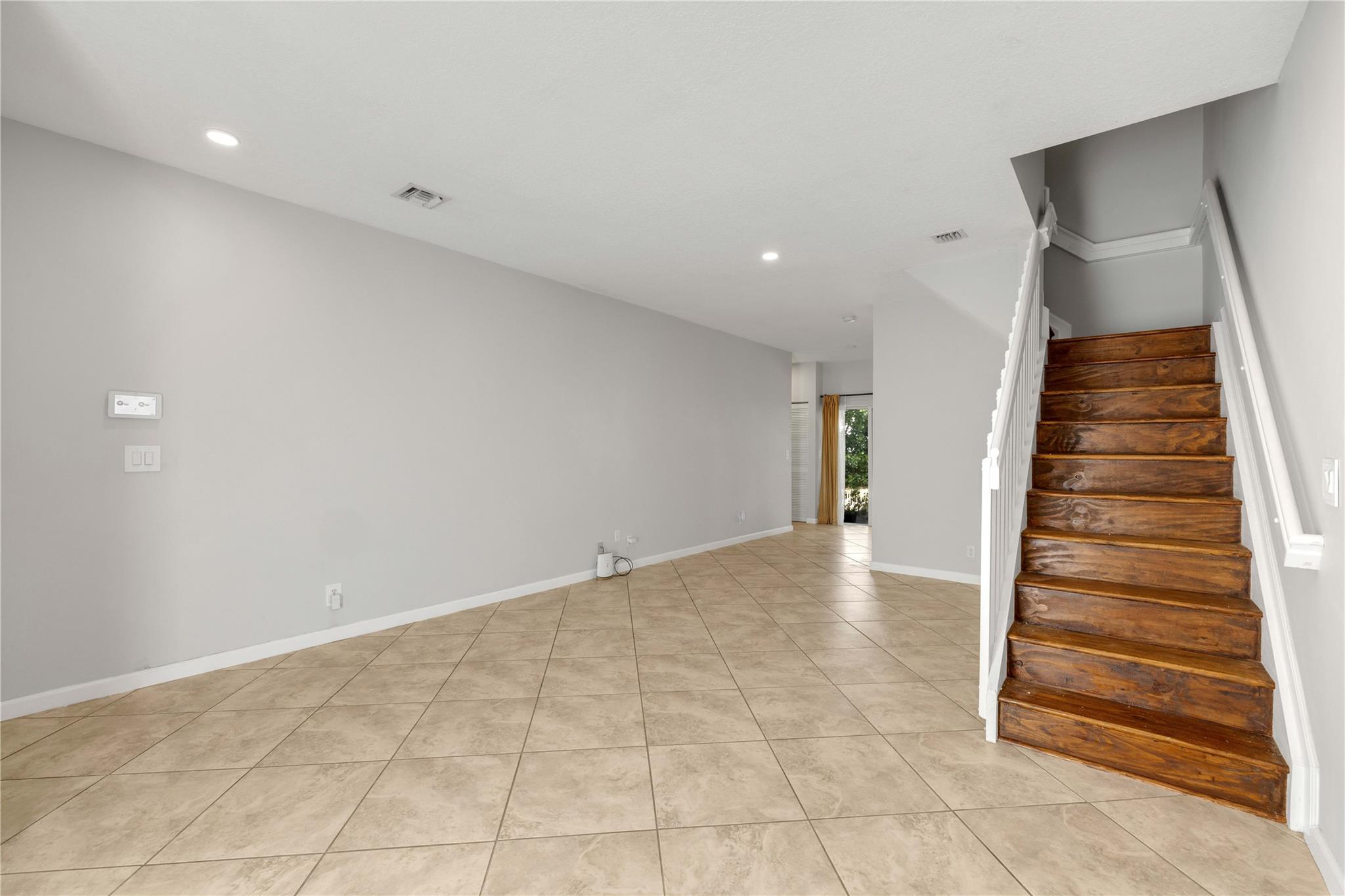 Royal Golf Club - Residential