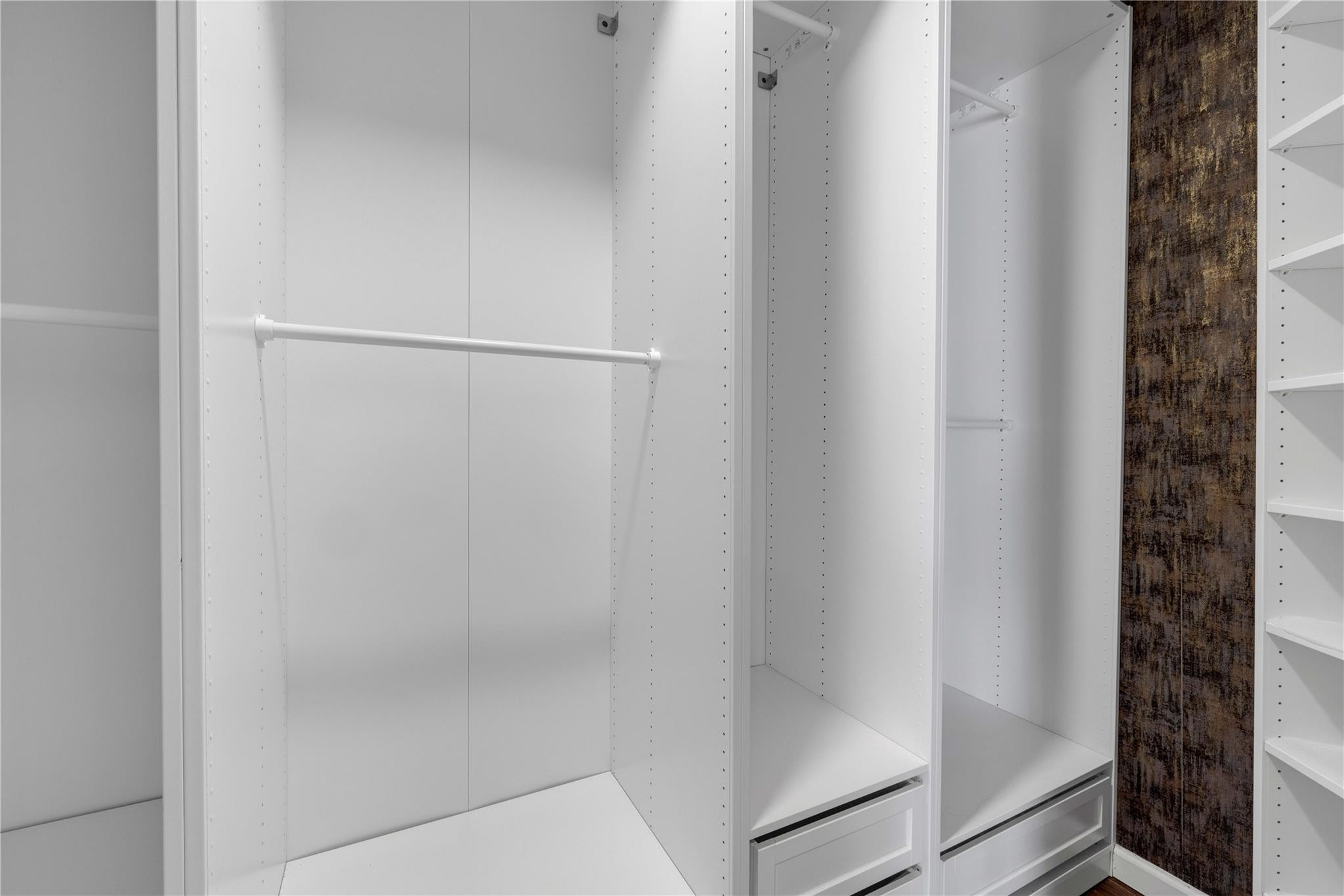 Royal Golf Club - Residential