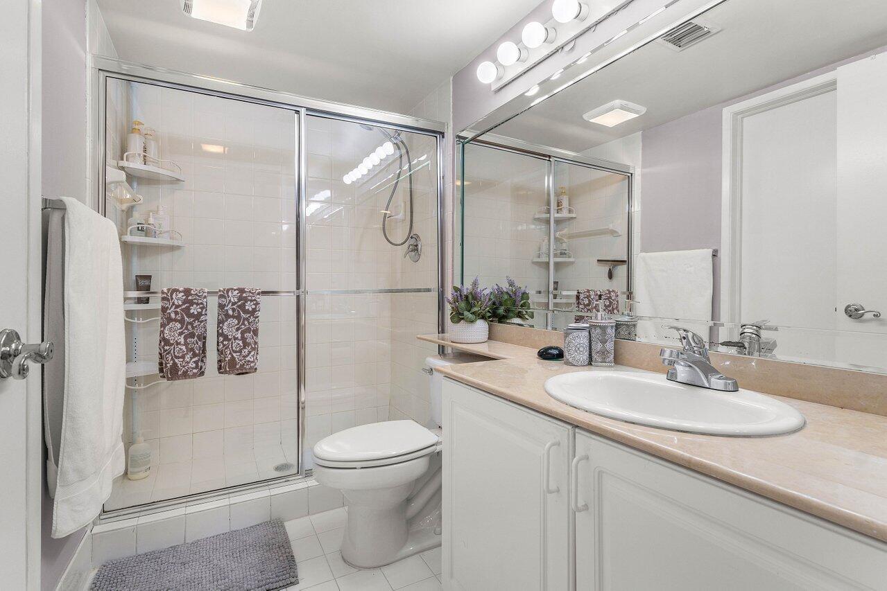 HIGHLAND BEACH CLUB CONDO - Residential Lease