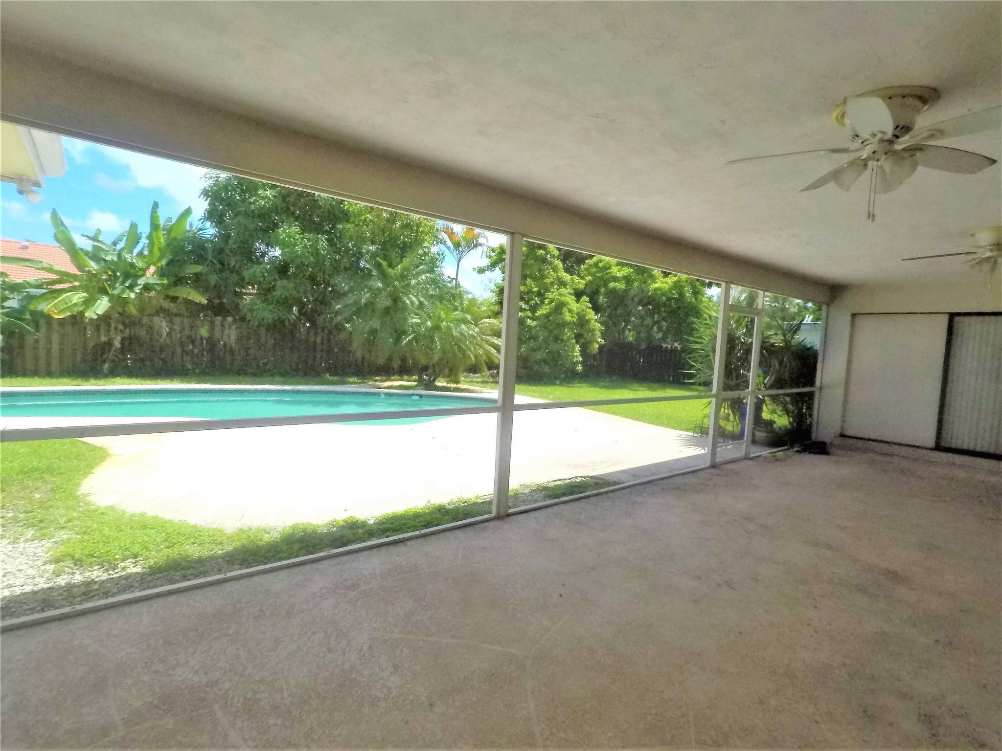 NEW ORLEANS VILLAS 81-21 - Residential Lease