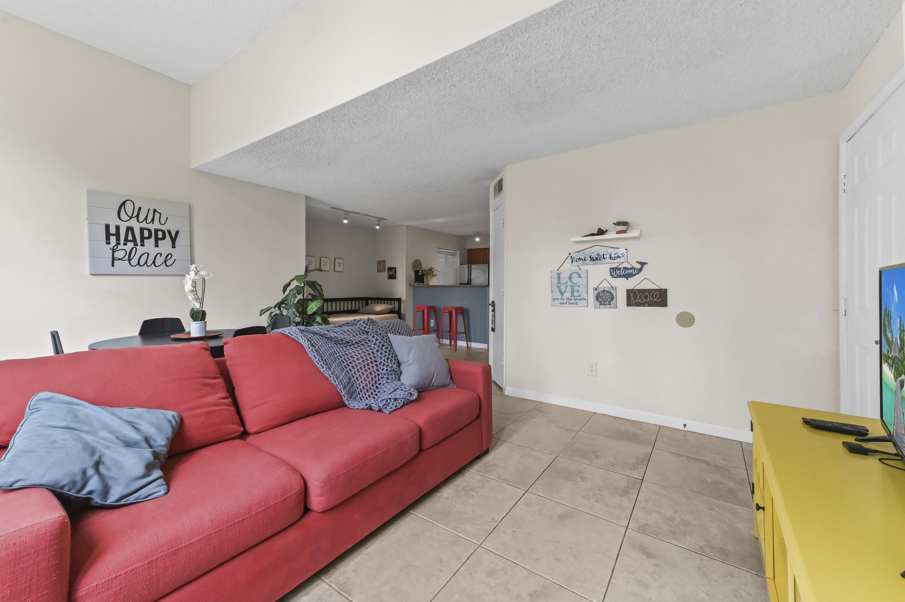 1205 Crystal Way K