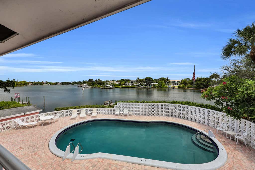 Photo of 475 Tequesta Drive #16, Tequesta, FL 33469 (MLS # B26068713)