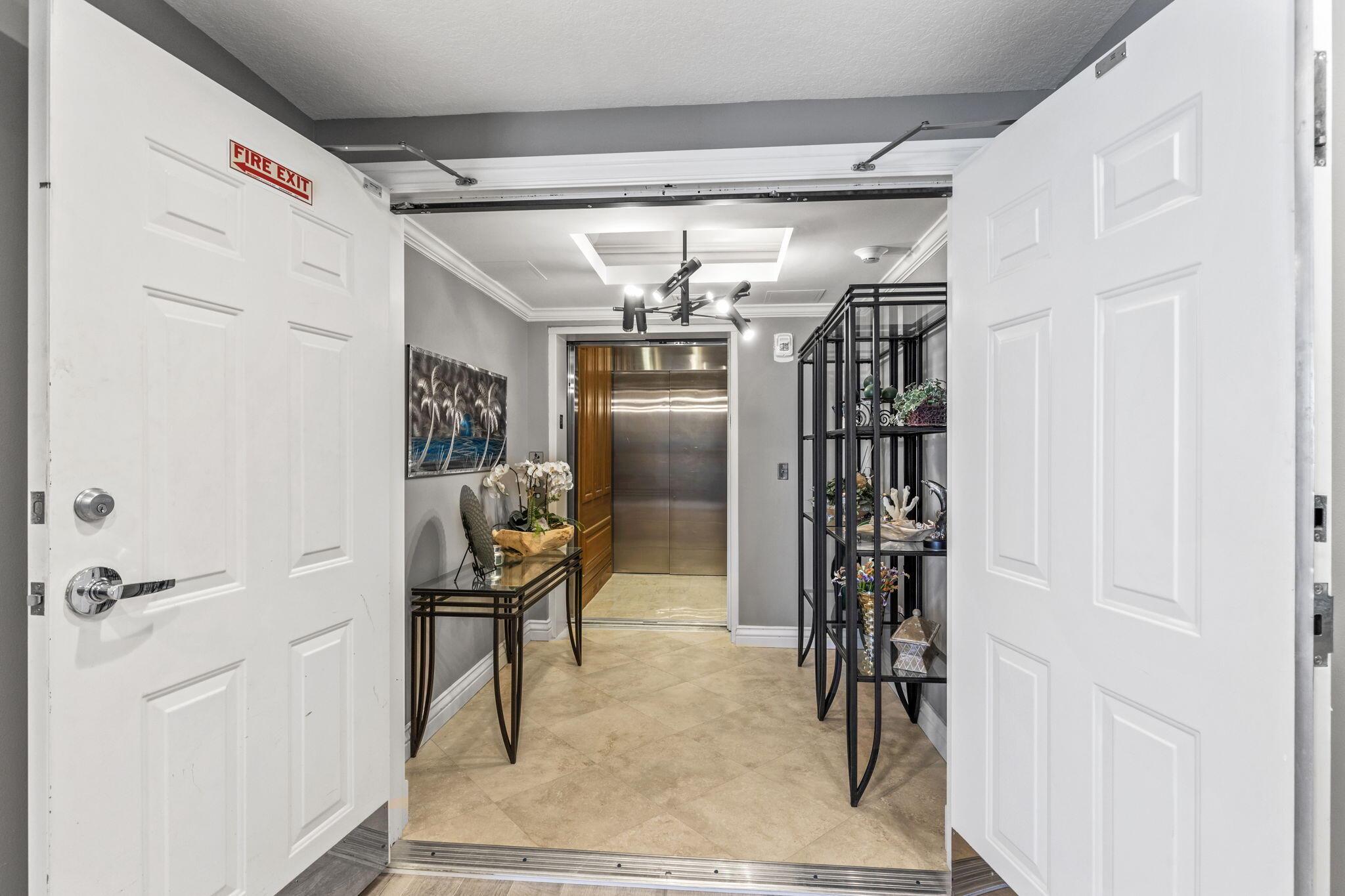 ALTAMIRA AT N HUTCHINSON - Residential