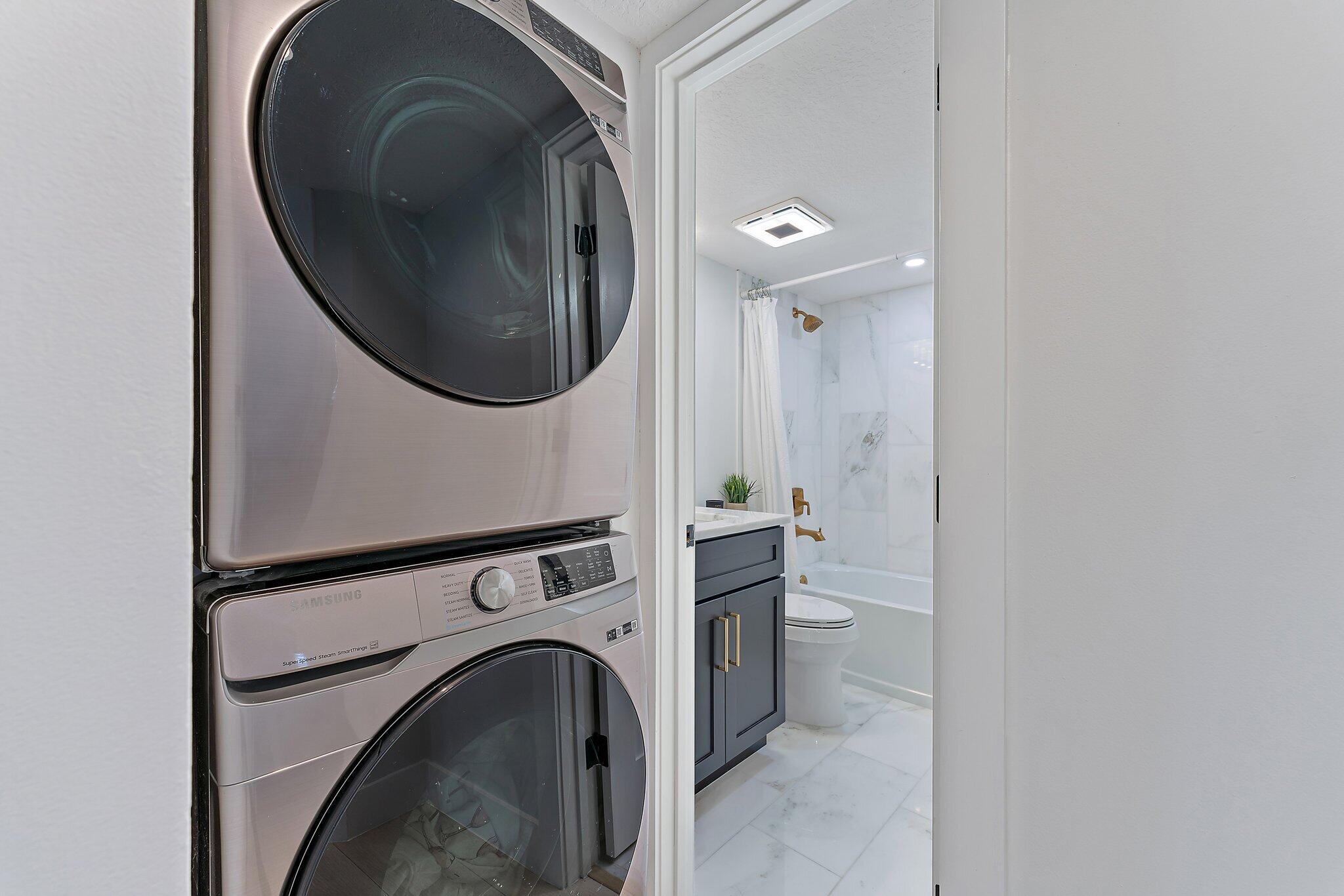 BAY REACH CONDO - Residential