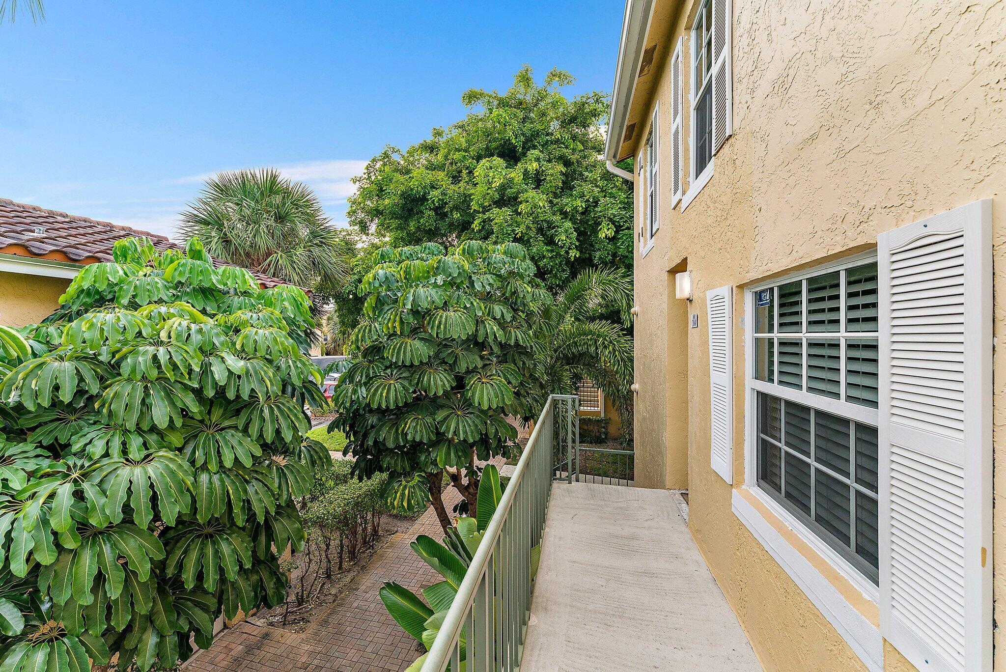 BAY REACH CONDO - Residential