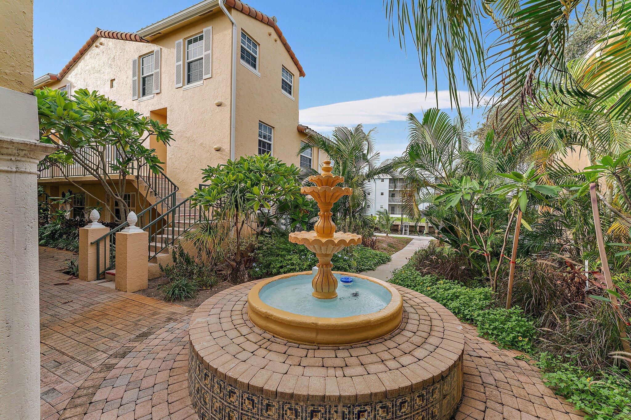 BAY REACH CONDO - Residential