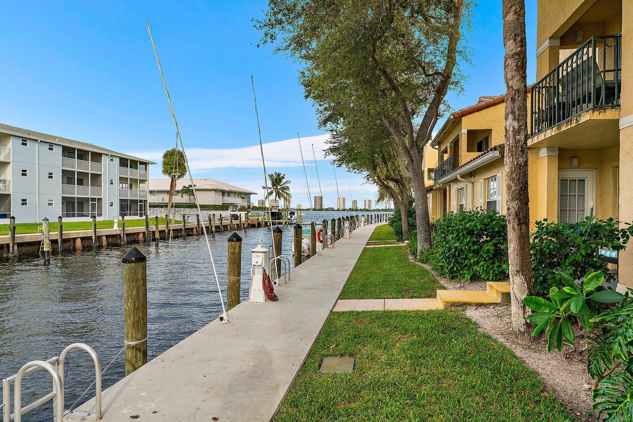 BAY REACH CONDO - Residential