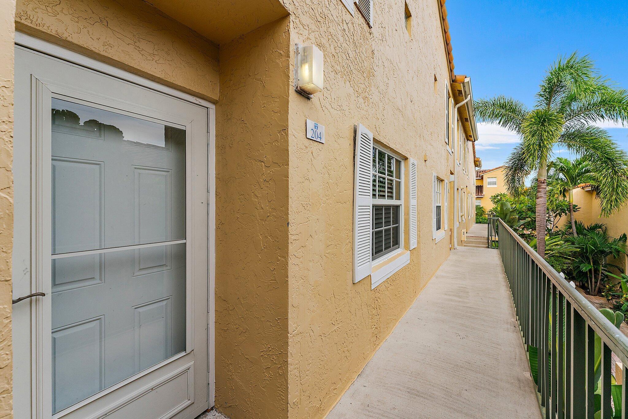 BAY REACH CONDO - Residential