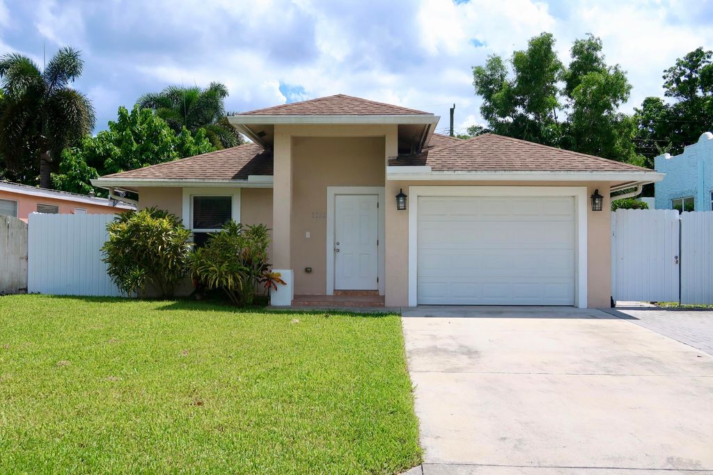 Photo of 1032 Francis Street, West Palm Beach, FL 33405 (MLS # R11120188)