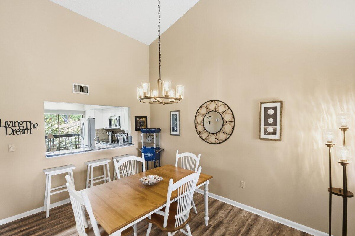 QUAIL RUN VILLAGE (PATTIO - Residential