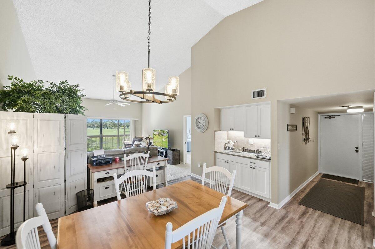 QUAIL RUN VILLAGE (PATTIO - Residential