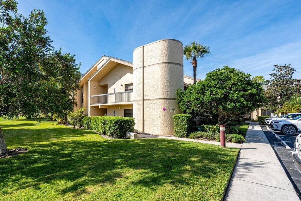 Photo of 9430 Meadowood Drive #205, Fort Pierce, FL 34951 (MLS # R11140356)