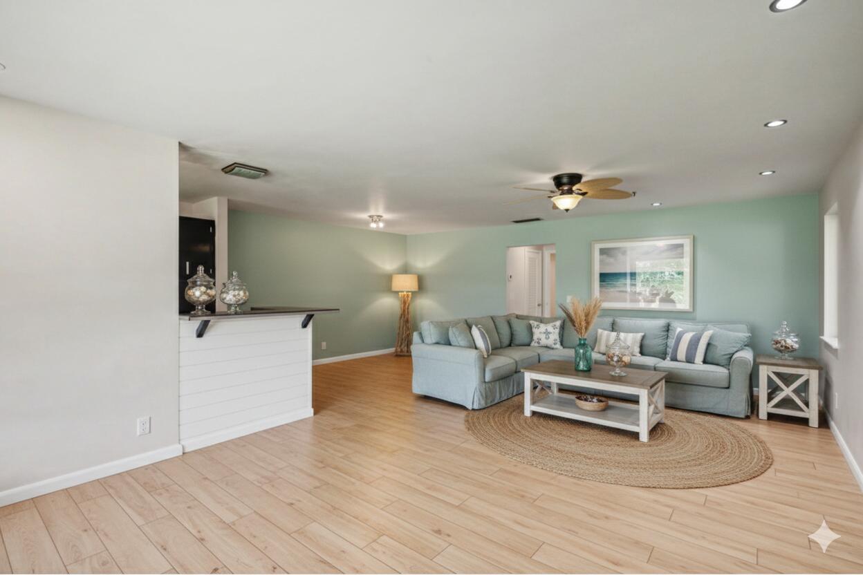 275 South Boulevard C