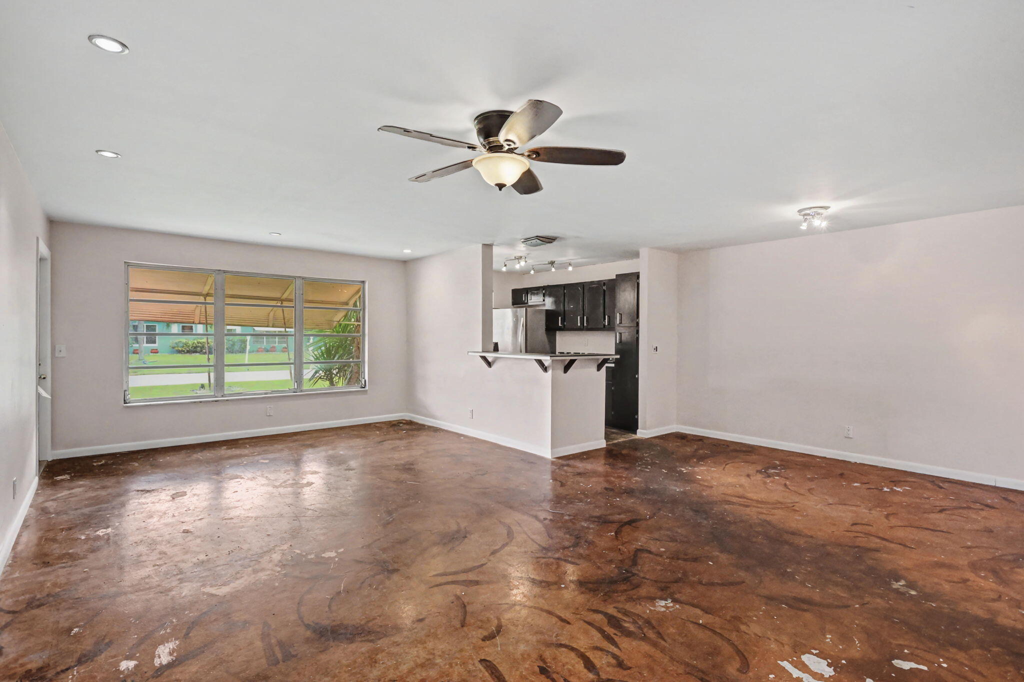 275 South Boulevard C