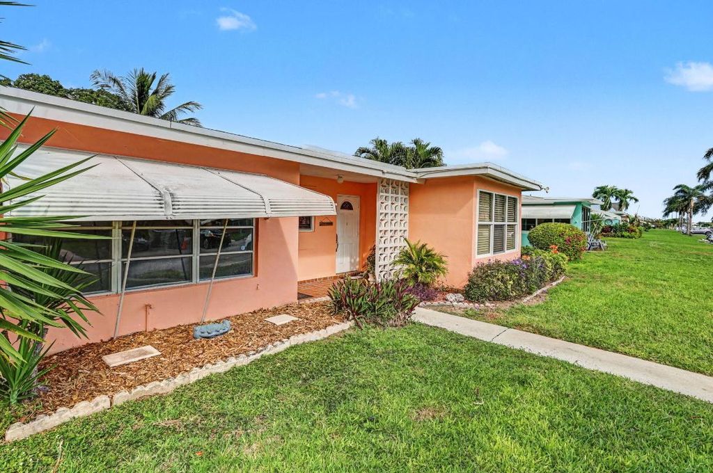 Photo of 275 South Boulevard #C, Boynton Beach, FL 33435 (MLS # R11158761)