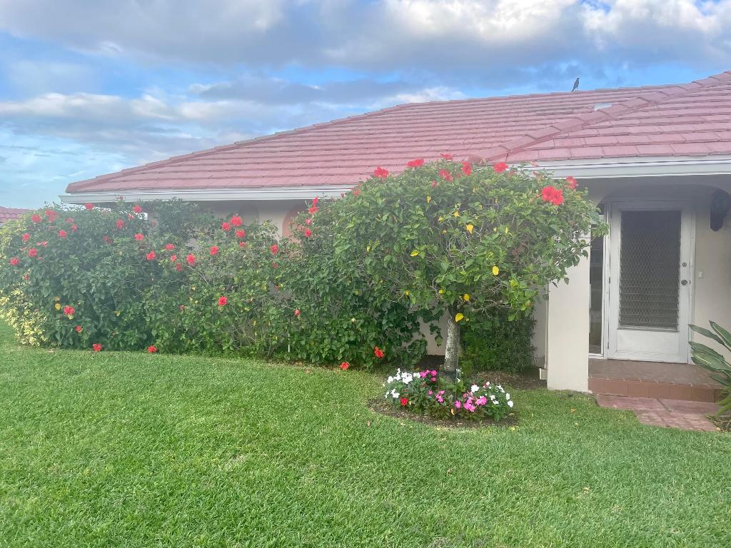 RIO VISTA VILLAS - Residential